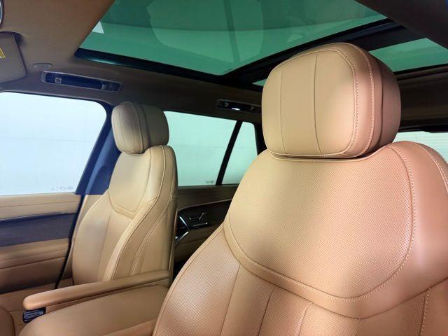 new 2025 Land Rover Range Rover car, priced at $147,570