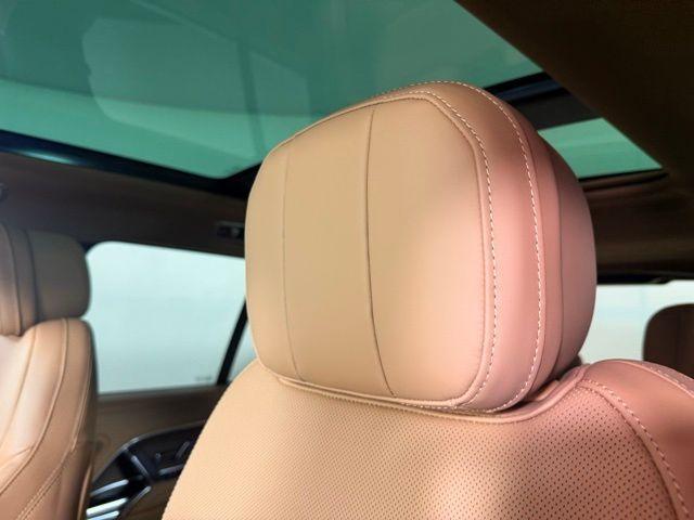 new 2025 Land Rover Range Rover car, priced at $147,570
