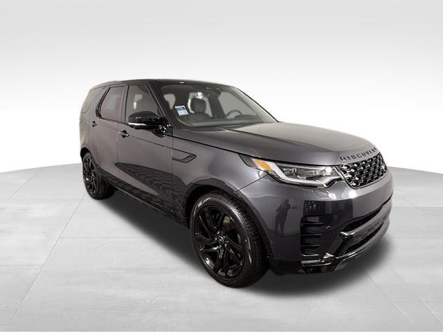 new 2025 Land Rover Discovery car, priced at $77,878