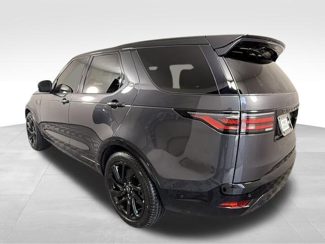 new 2025 Land Rover Discovery car, priced at $77,878