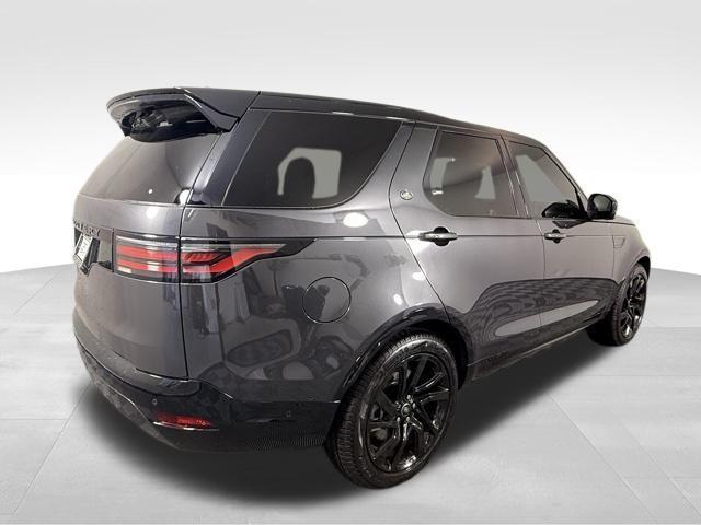 new 2025 Land Rover Discovery car, priced at $77,878