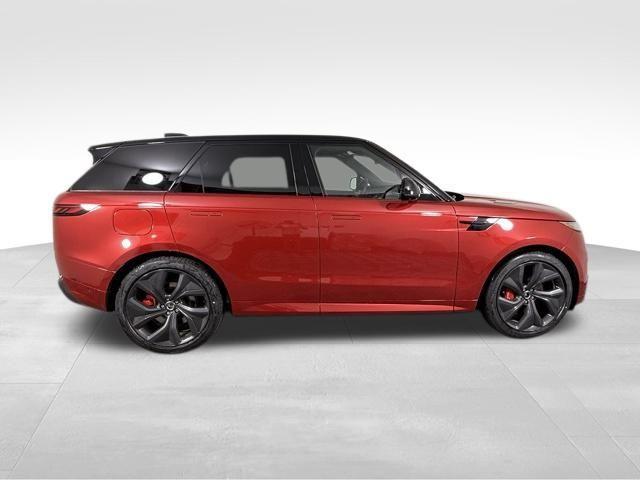 new 2025 Land Rover Range Rover Sport car, priced at $124,635