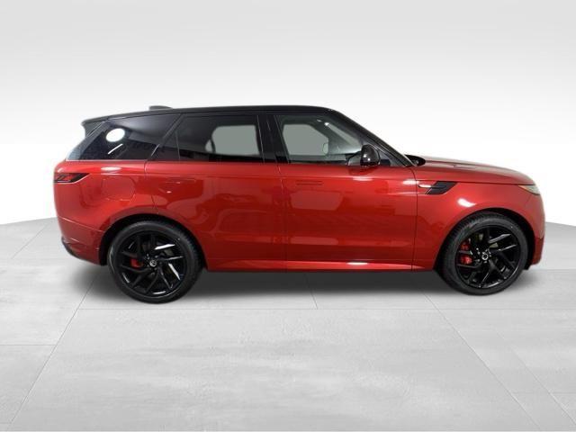 new 2025 Land Rover Range Rover Sport car, priced at $105,915