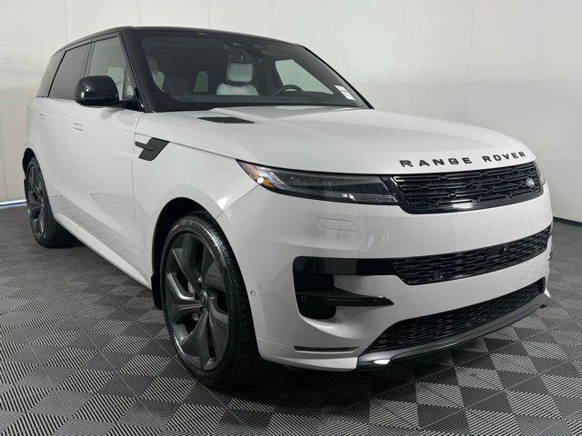 new 2025 Land Rover Range Rover Sport car, priced at $105,205