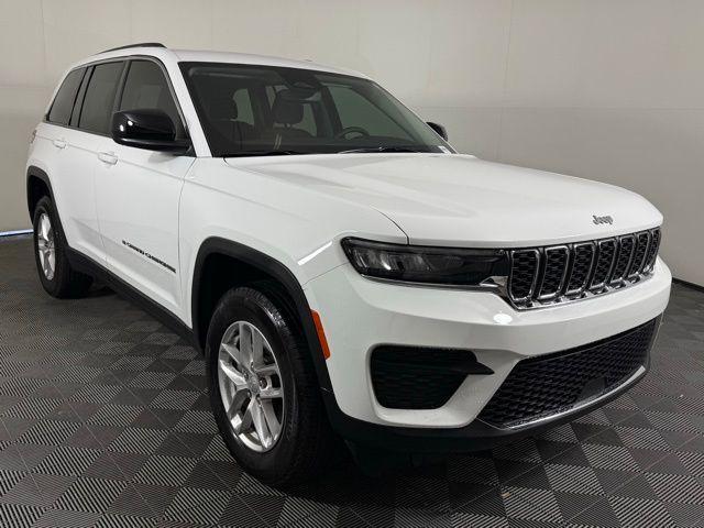 used 2024 Jeep Grand Cherokee car, priced at $32,444