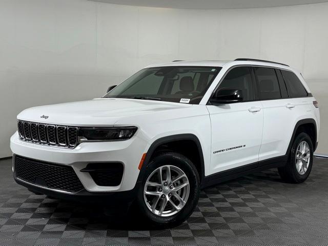 used 2024 Jeep Grand Cherokee car, priced at $34,944