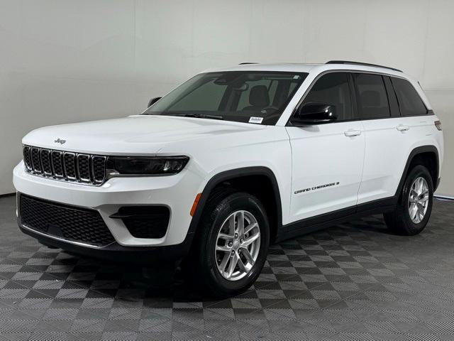 used 2024 Jeep Grand Cherokee car, priced at $33,944