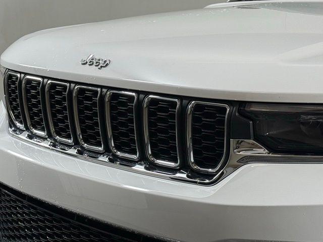 used 2024 Jeep Grand Cherokee car, priced at $32,444