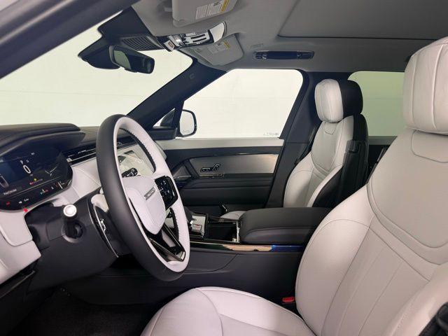 new 2025 Land Rover Range Rover Sport car, priced at $124,665