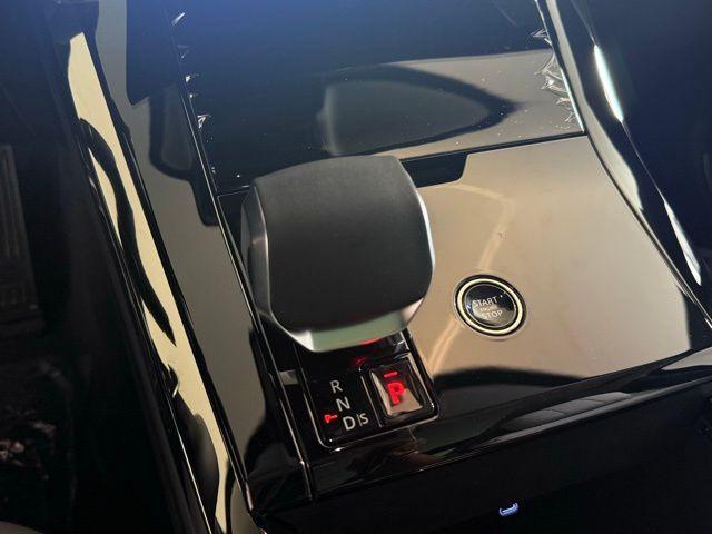 new 2025 Land Rover Range Rover Sport car, priced at $124,665