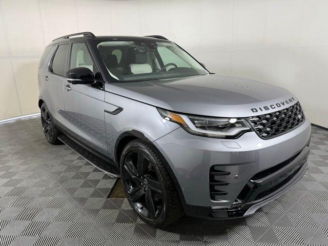 new 2025 Land Rover Discovery car, priced at $79,300