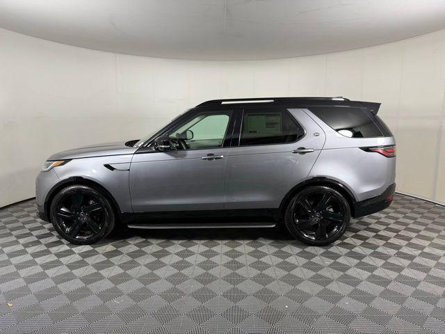 new 2025 Land Rover Discovery car, priced at $79,300