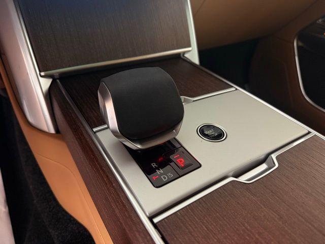 new 2025 Land Rover Range Rover car