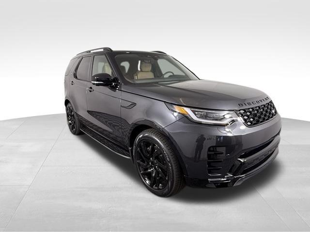 new 2025 Land Rover Discovery car, priced at $75,278