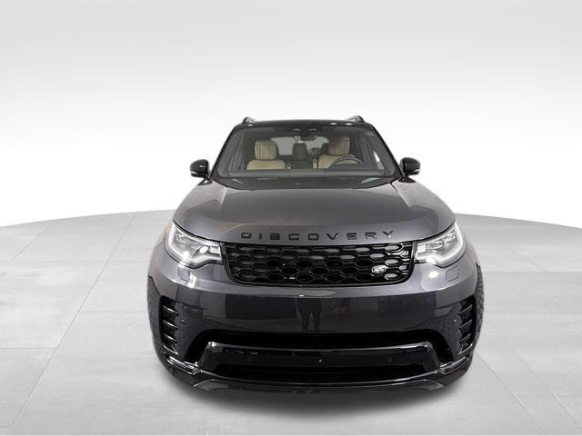 new 2025 Land Rover Discovery car, priced at $75,278