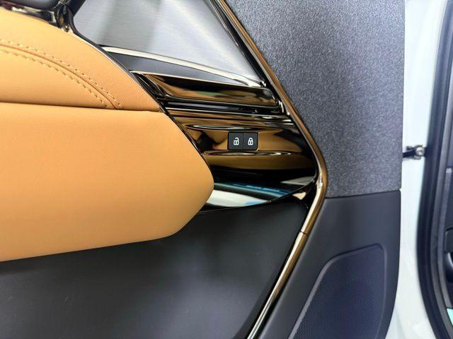 new 2025 Land Rover Range Rover Sport car, priced at $89,360