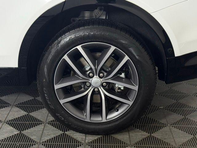 new 2025 Land Rover Discovery Sport car, priced at $55,618