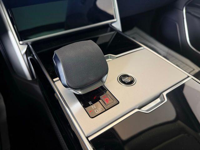 new 2025 Land Rover Range Rover car, priced at $160,305