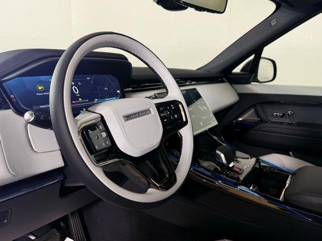 new 2025 Land Rover Range Rover Sport car
