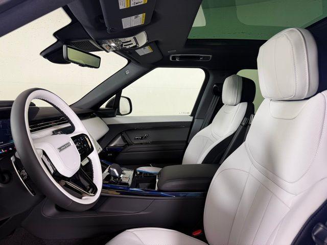 new 2025 Land Rover Range Rover Sport car