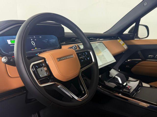 new 2025 Land Rover Range Rover Sport car, priced at $92,725