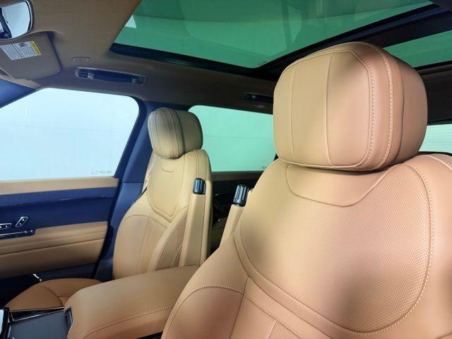 new 2025 Land Rover Range Rover Sport car, priced at $92,725