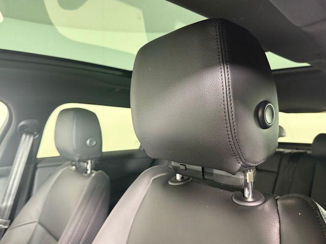 new 2026 Land Rover Range Rover Velar car