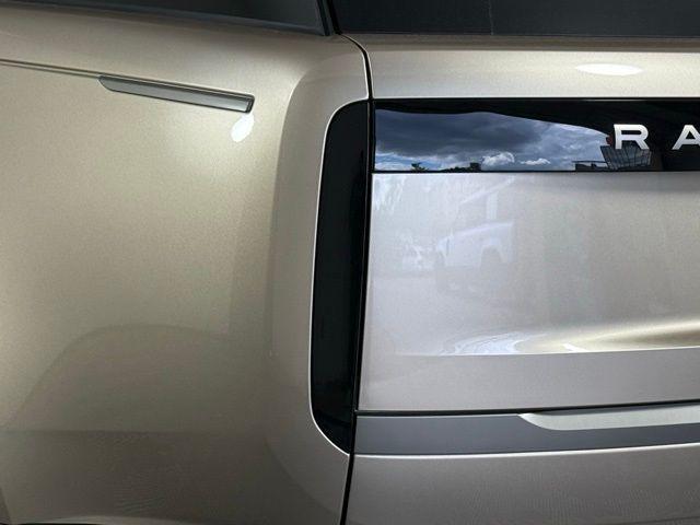 new 2025 Land Rover Range Rover car