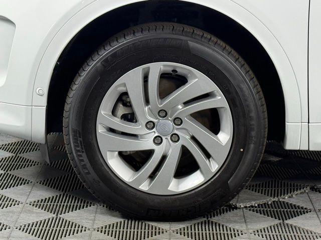 new 2025 Land Rover Discovery Sport car, priced at $50,175