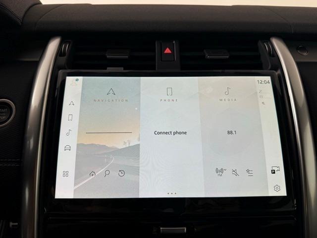 new 2025 Land Rover Discovery car, priced at $79,775