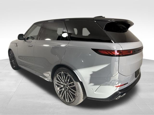 new 2025 Land Rover Range Rover Sport car, priced at $186,900