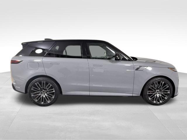 new 2025 Land Rover Range Rover Sport car, priced at $186,900