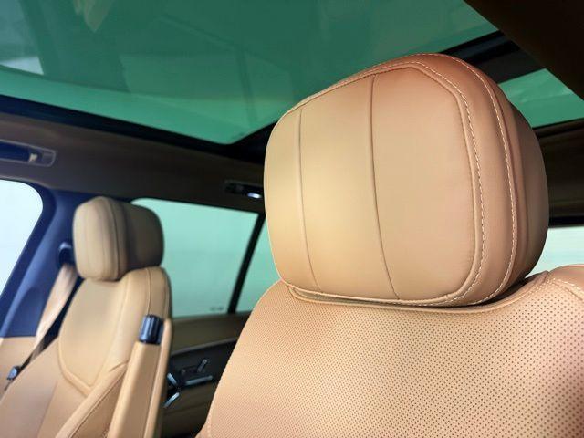 new 2025 Land Rover Range Rover car, priced at $127,505