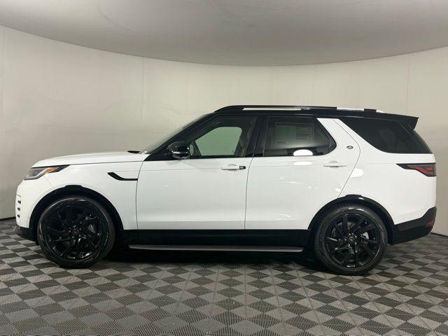 new 2025 Land Rover Discovery car, priced at $73,668