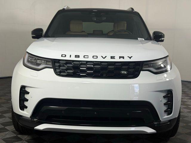 new 2025 Land Rover Discovery car, priced at $73,668