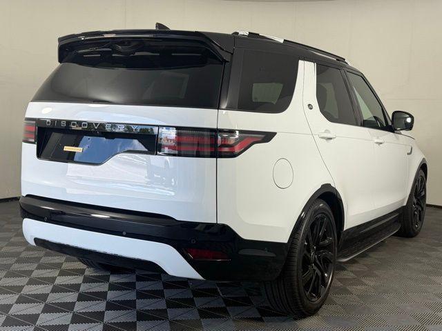 new 2025 Land Rover Discovery car, priced at $73,668