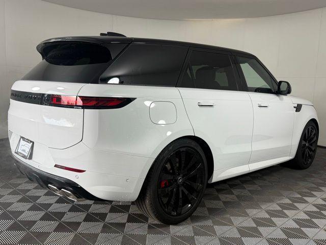 new 2025 Land Rover Range Rover Sport car, priced at $121,365
