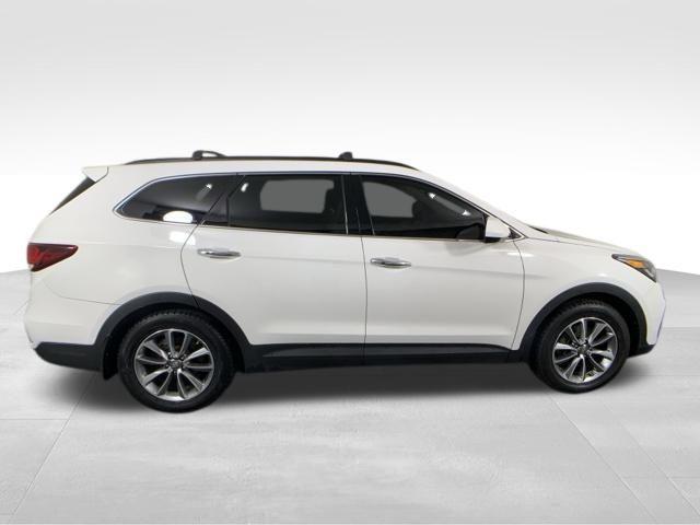 used 2018 Hyundai Santa Fe car, priced at $16,991