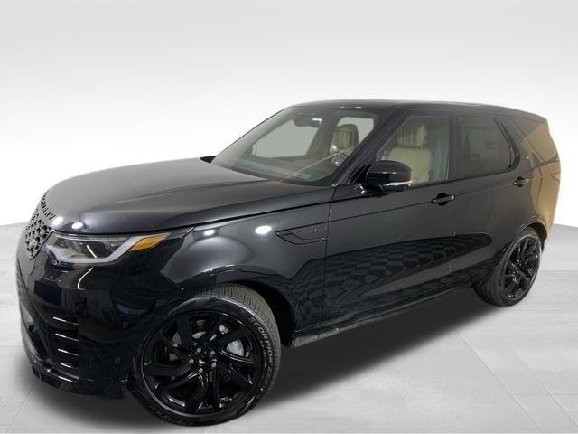 new 2025 Land Rover Discovery car, priced at $71,543