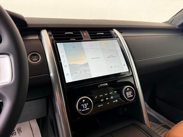 new 2025 Land Rover Discovery car, priced at $78,928