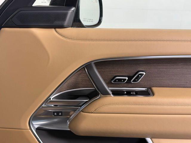 new 2025 Land Rover Range Rover car, priced at $123,055