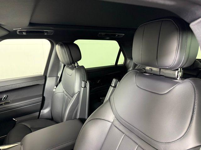 new 2025 Land Rover Range Rover Sport car, priced at $122,600