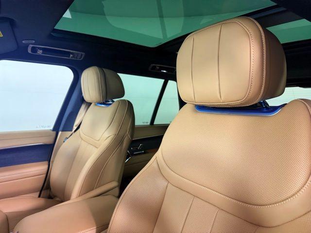 new 2025 Land Rover Range Rover car, priced at $154,470