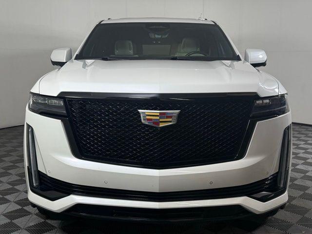 used 2021 Cadillac Escalade ESV car, priced at $61,444