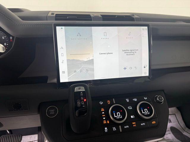 new 2025 Land Rover Defender car