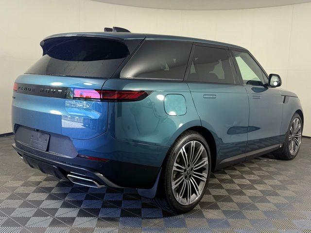 new 2025 Land Rover Range Rover Sport car