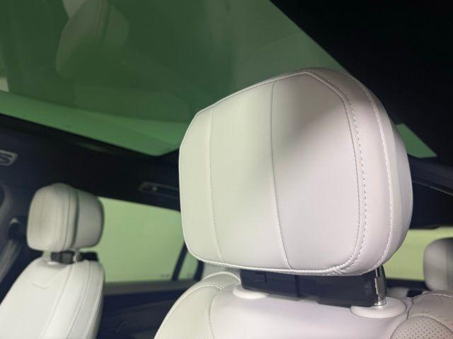 new 2025 Land Rover Range Rover Sport car