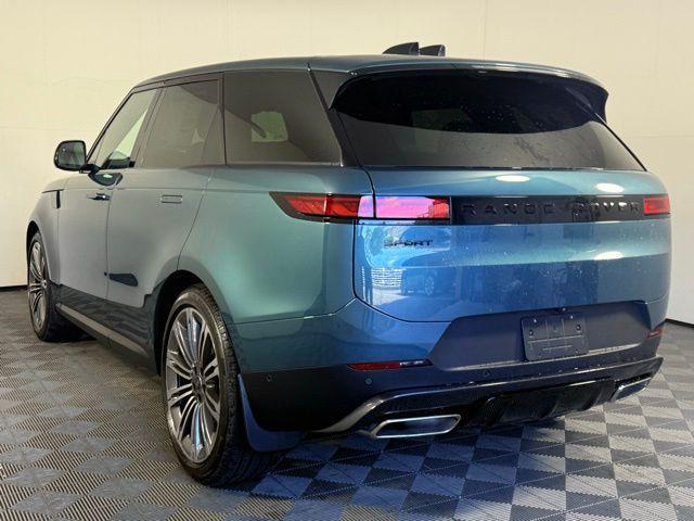 new 2025 Land Rover Range Rover Sport car