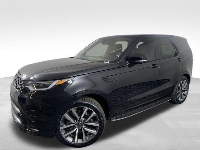 new 2025 Land Rover Discovery car, priced at $78,978