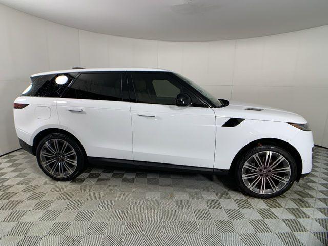 new 2025 Land Rover Range Rover Sport car, priced at $92,115